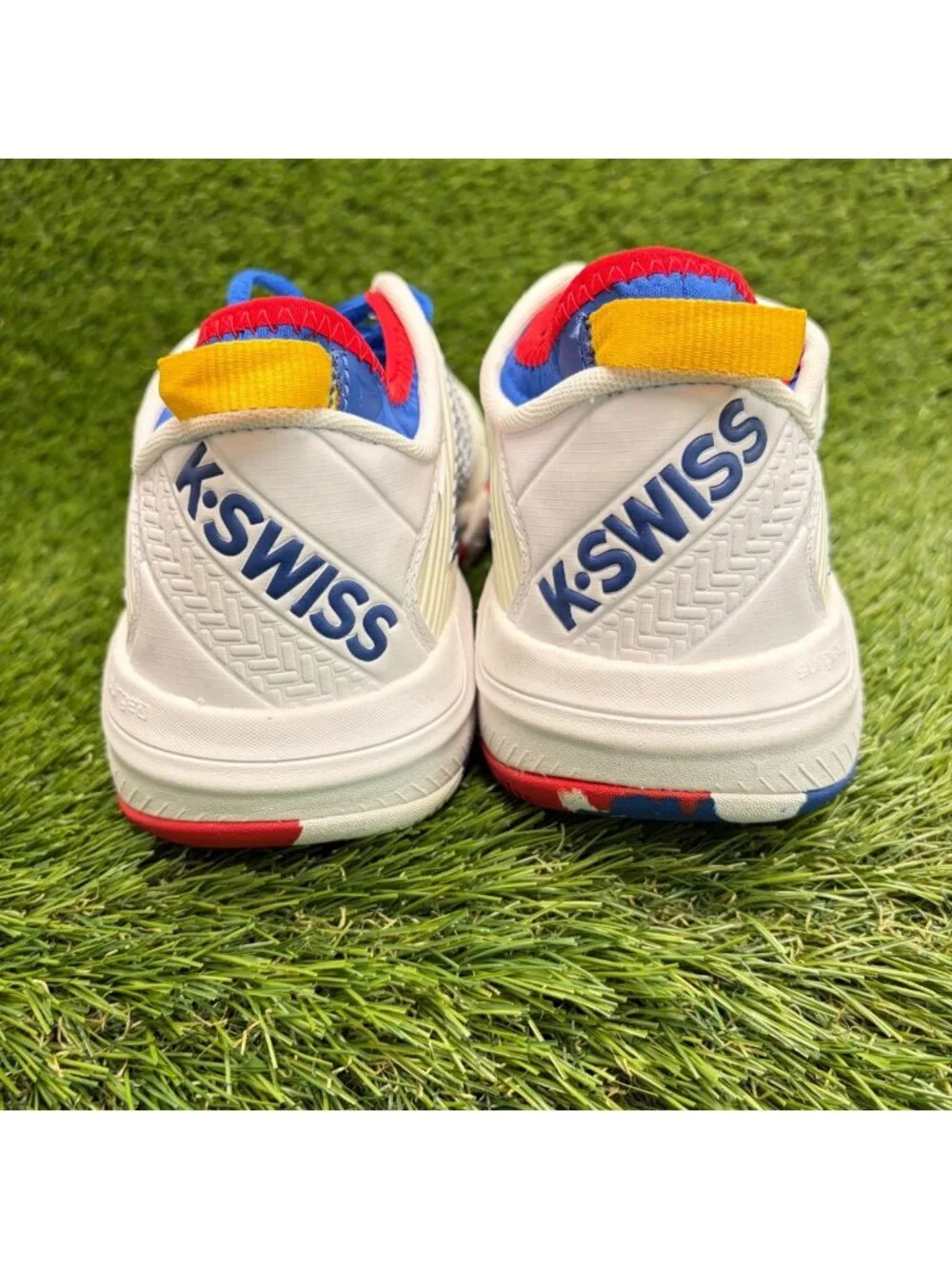 K-Swiss Hypercourt Supreme Mens Size 9.5 White Athletic Tennis Shoes Sneakers